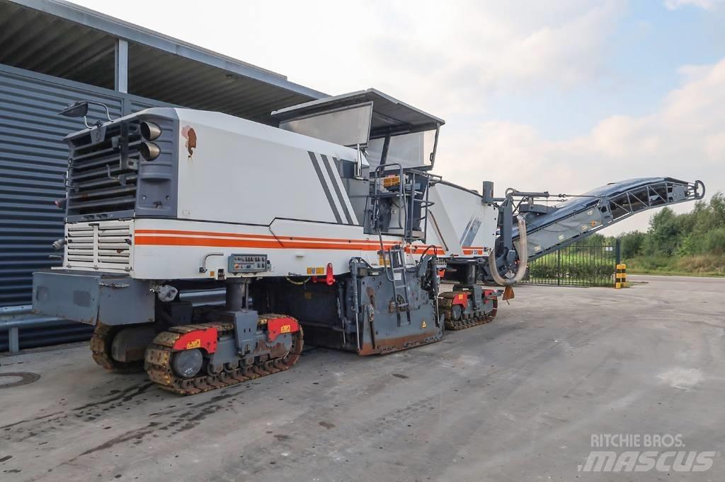 Wirtgen W 250 Moinhos de asfalto a frio