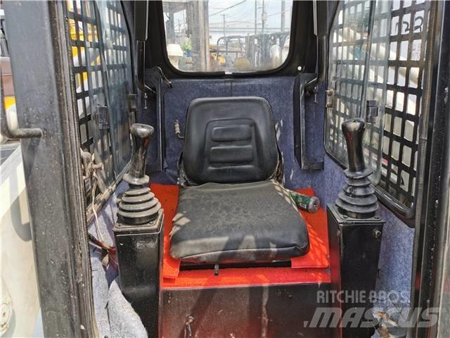 Bobcat S130 Minicarregadeiras