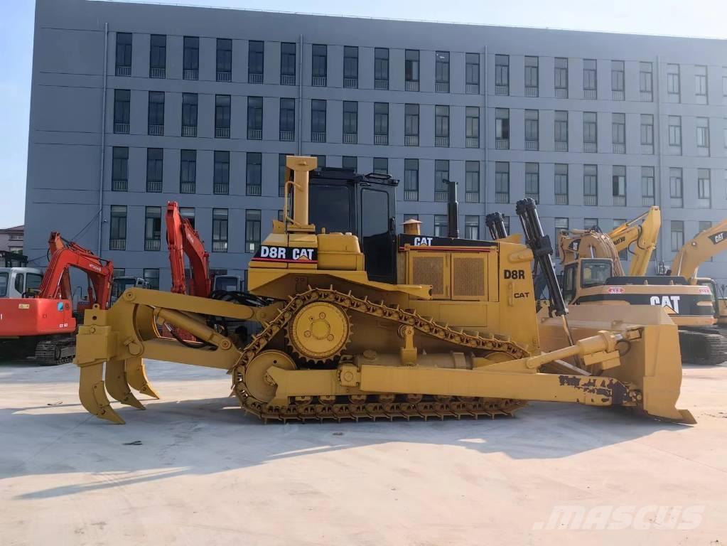 CAT D8R Dozers - Tratores rastos