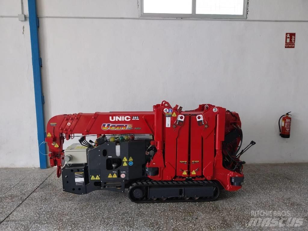 Unic URW 295 Mini gruas