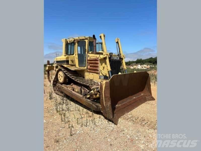 CAT D6H Dozers - Tratores rastos