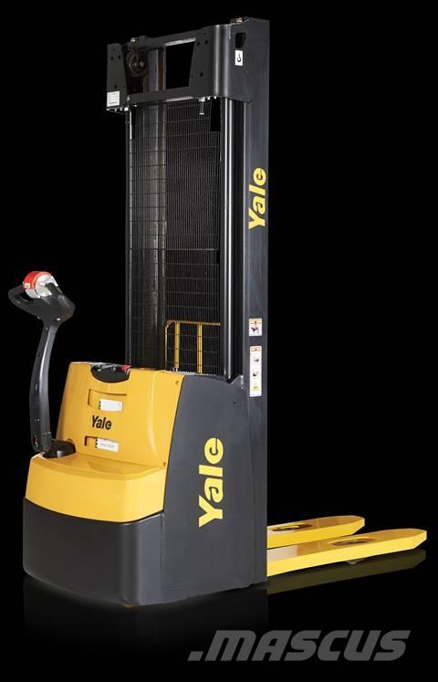 Yale ES12-12WAI Empilhador para operador externo