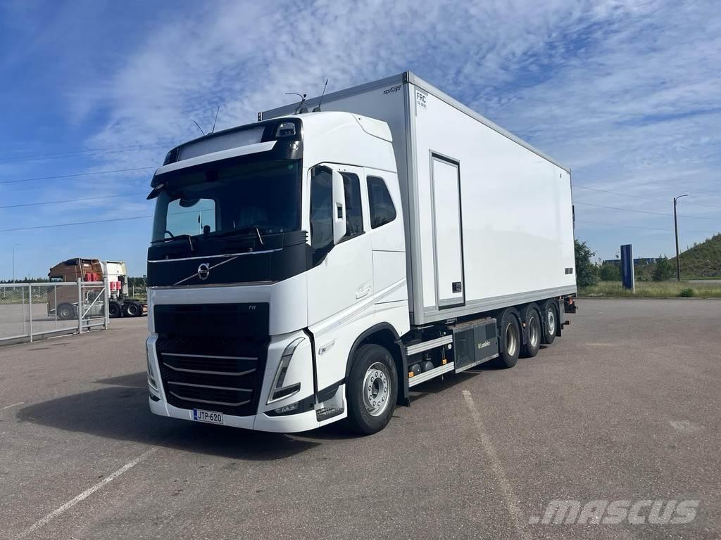 Volvo FH Caminhões caixa temperatura controlada
