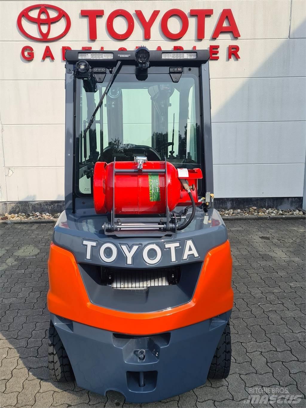 Toyota 02-8FGF25 Empilhadores a gás