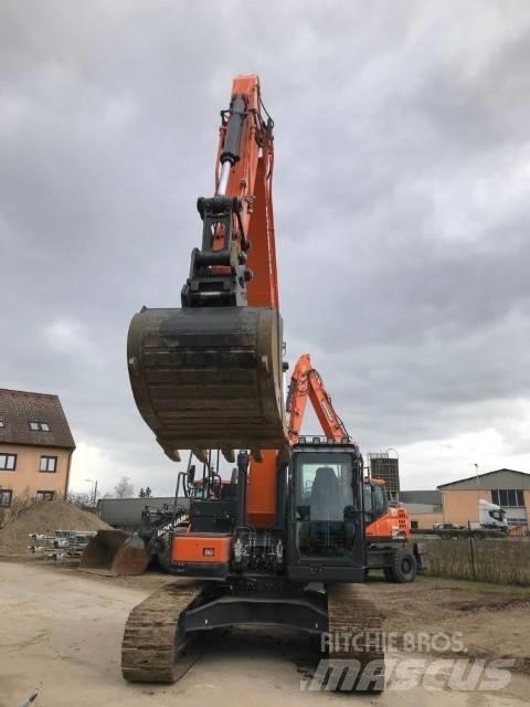 Doosan DX225LC-5 Escavadeiras de esteiras