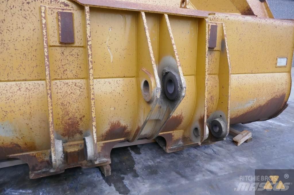 CAT 966 Bucket Baldes