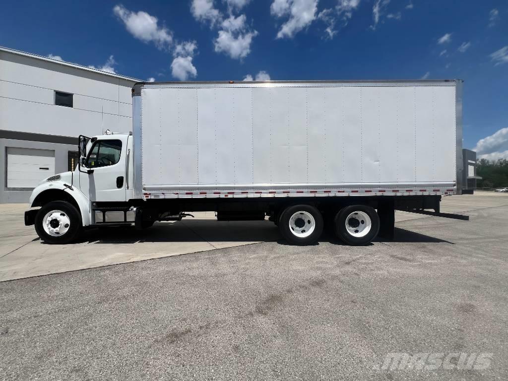 Freightliner M 106 Caminhões de caixa fechada