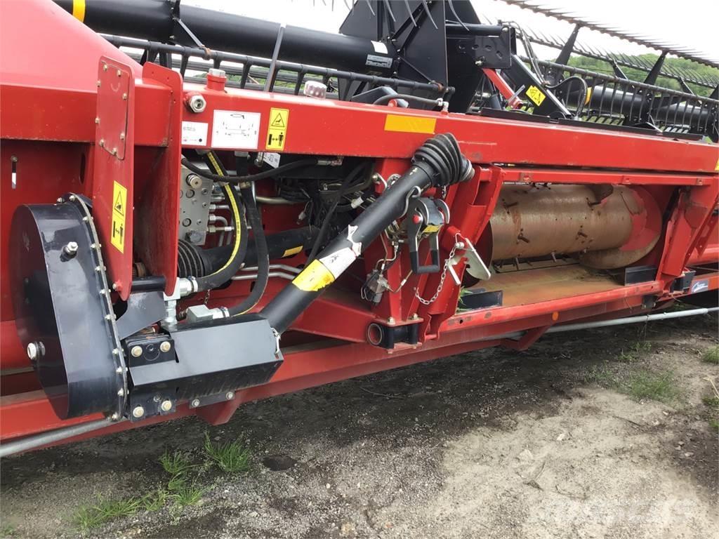 Case IH 3100 Ceifeiras debulhadoras compactas