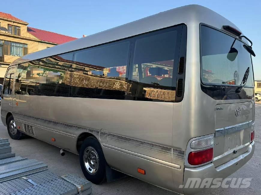 Toyota Coaster Autocarros intercidades