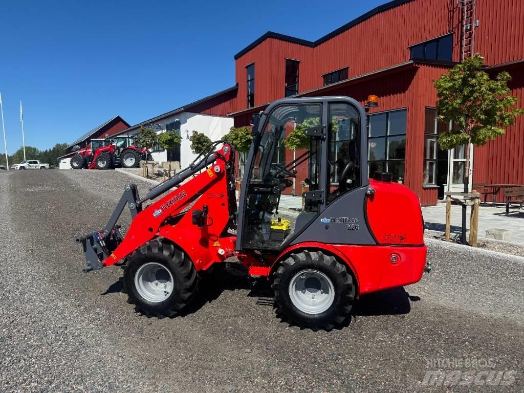 Flexitrac 1226 CAB Carregadora multifunções