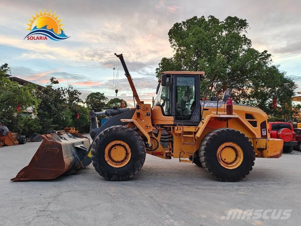 Volvo L 120 Carregadeiras de rodas