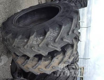  Pneus 13.6R28 Pneus Agrícolas