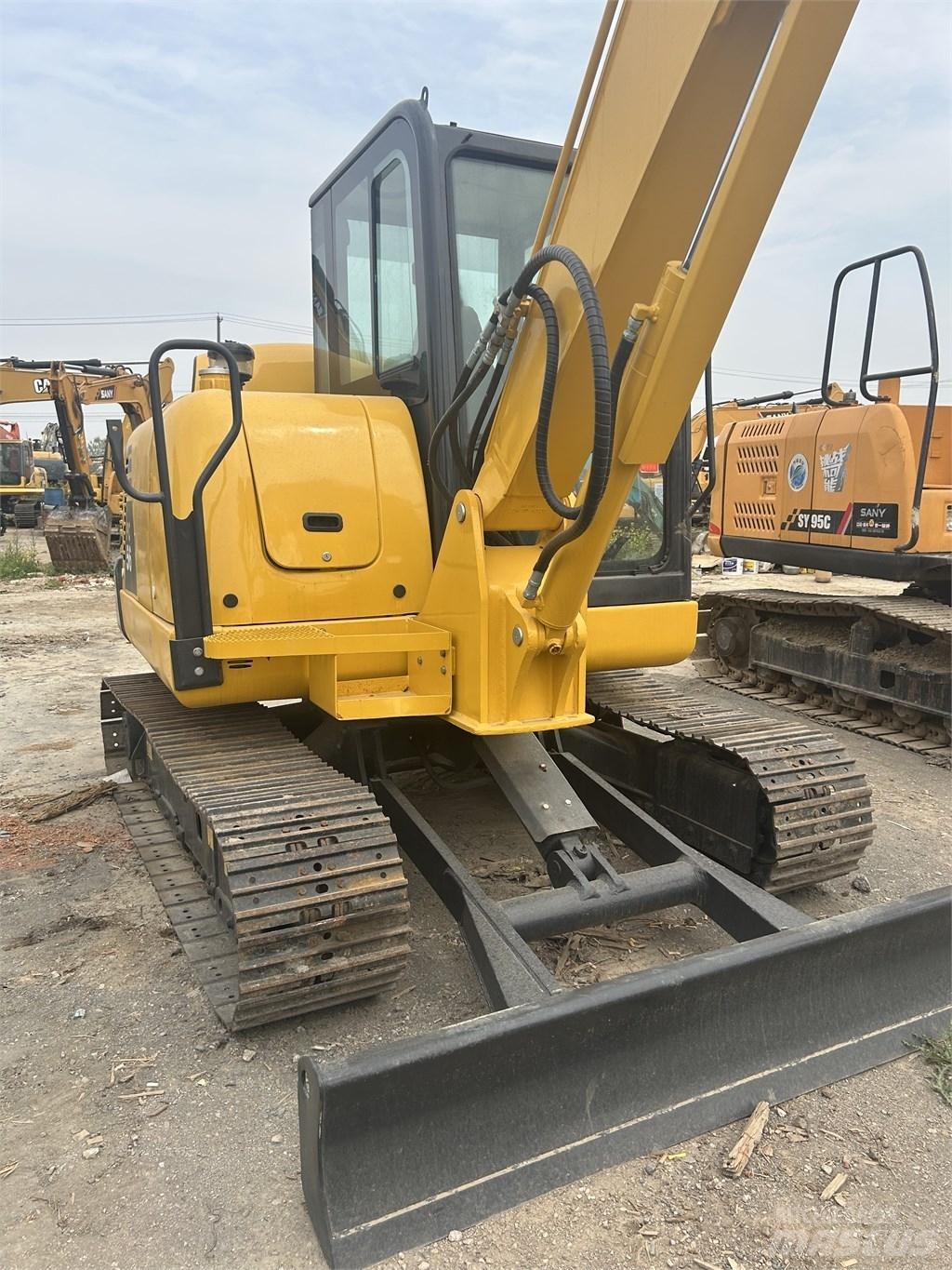 Komatsu PC 56 Miniescavadeiras