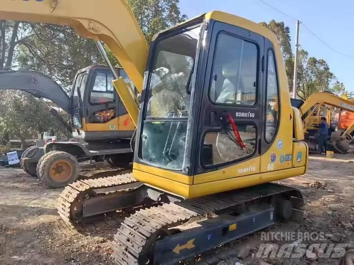 Komatsu PC60 Escavadeiras de esteiras
