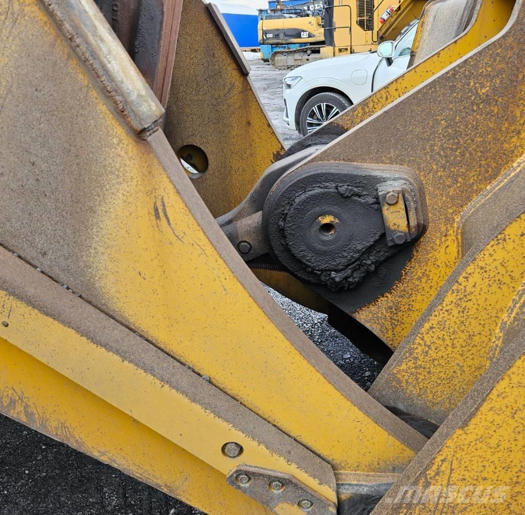 CAT 988 K Carregadeiras de rodas