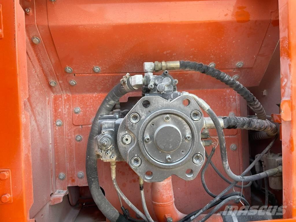 Doosan DX 260 Escavadeiras de esteiras