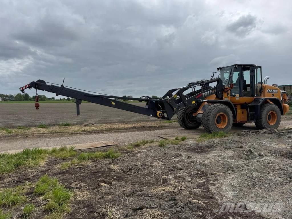 CASE 721F Carregadeiras de rodas