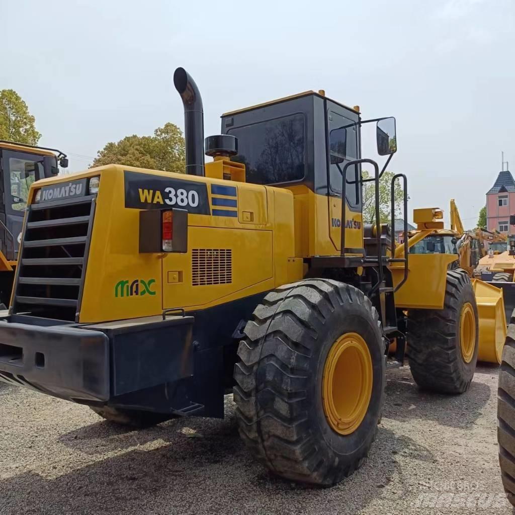 Komatsu WA 380 Carregadeiras de rodas