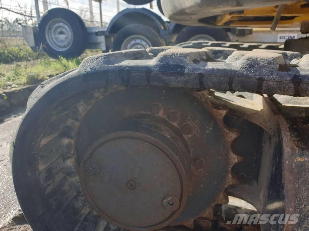 Komatsu PC26MR-3 Miniescavadeiras