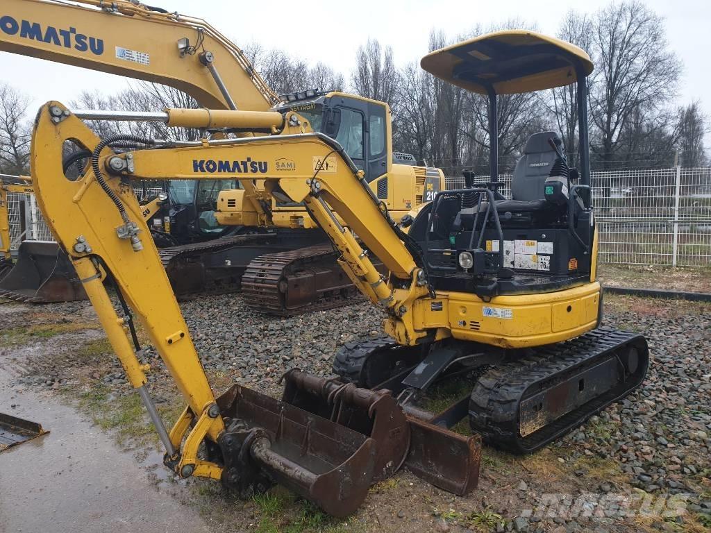 Komatsu PC26MR-3 Miniescavadeiras