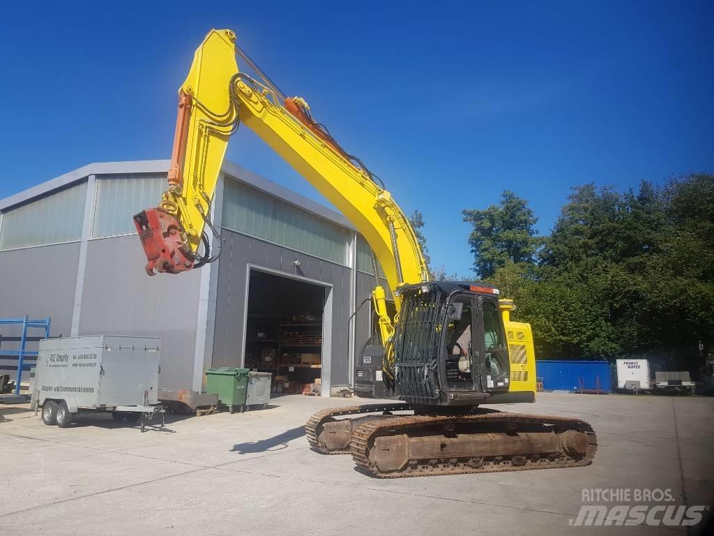 Hitachi ZX225USLC-5 Escavadeiras de esteiras