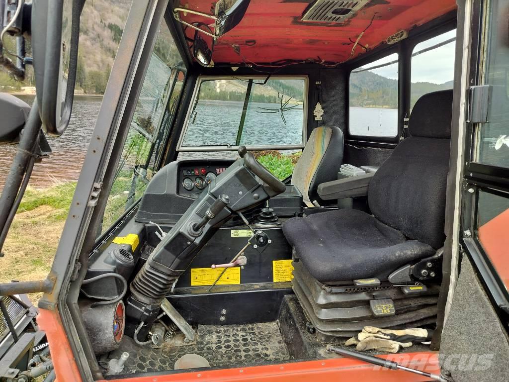  Pistonbully 150 Alisador de neve