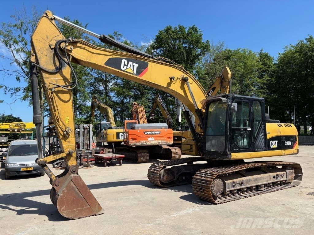 CAT 320 D L Escavadeiras de esteiras