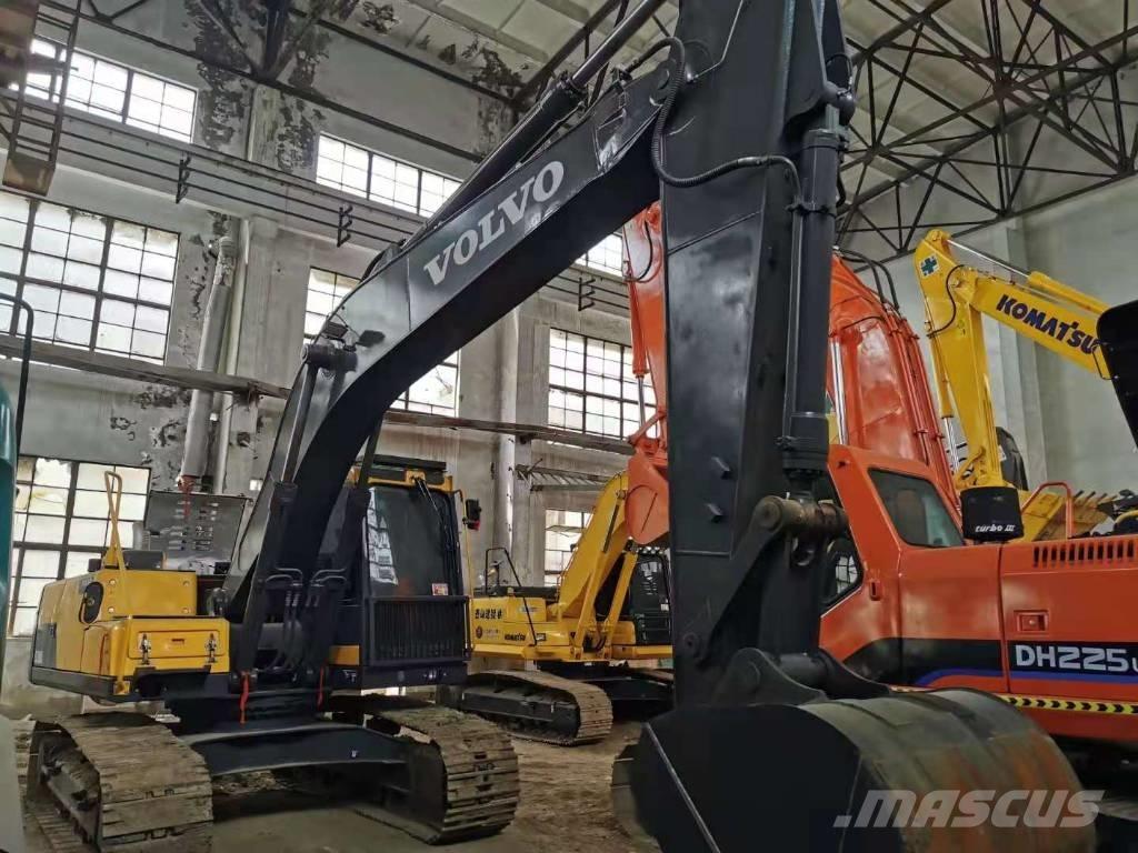 Volvo EC200D Escavadeiras de esteiras