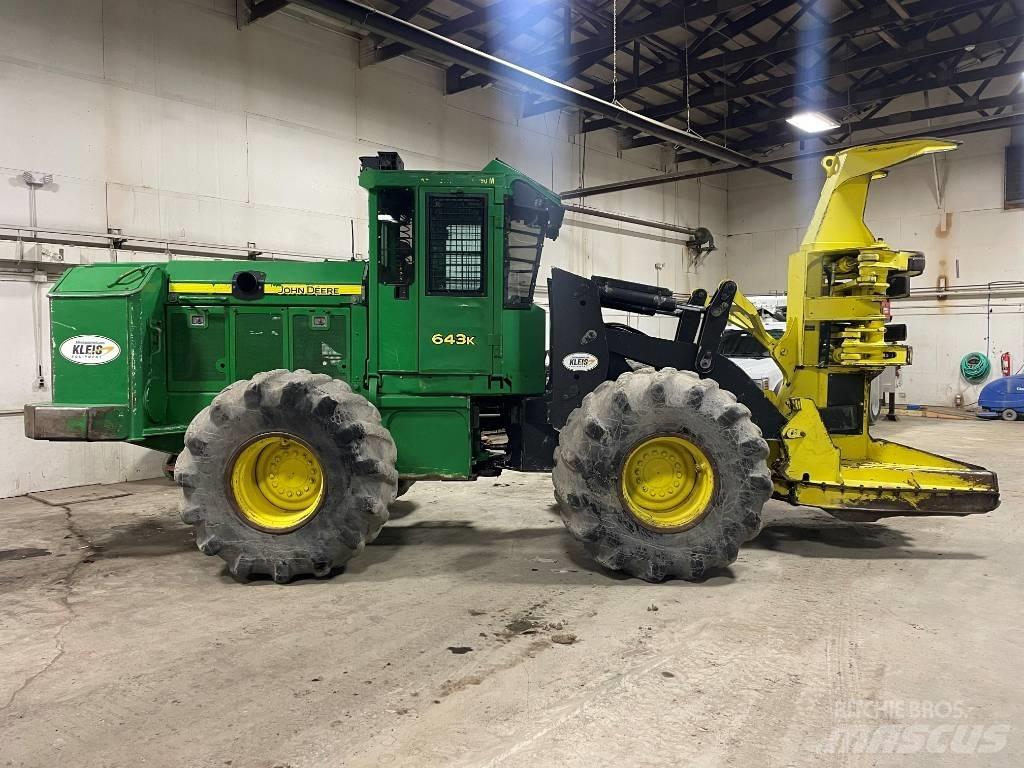 John Deere 643 K Cegadeiras