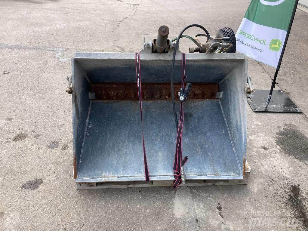 LS Sandspridare Acessórios para tractores compactos