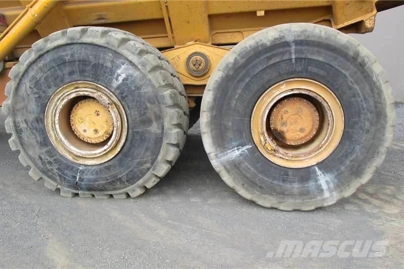 Bell B40D 6X6 Caminhões articulados