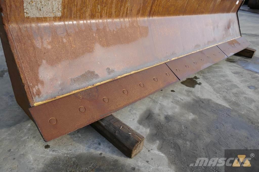 CAT Skidder blade Lâminas