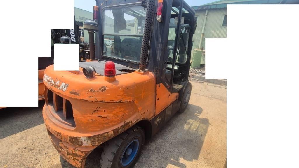 Doosan D 35 C-5 Empilhadores eléctricos