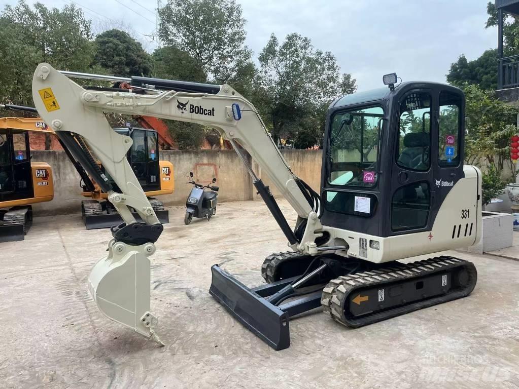 Bobcat 331 Miniescavadeiras