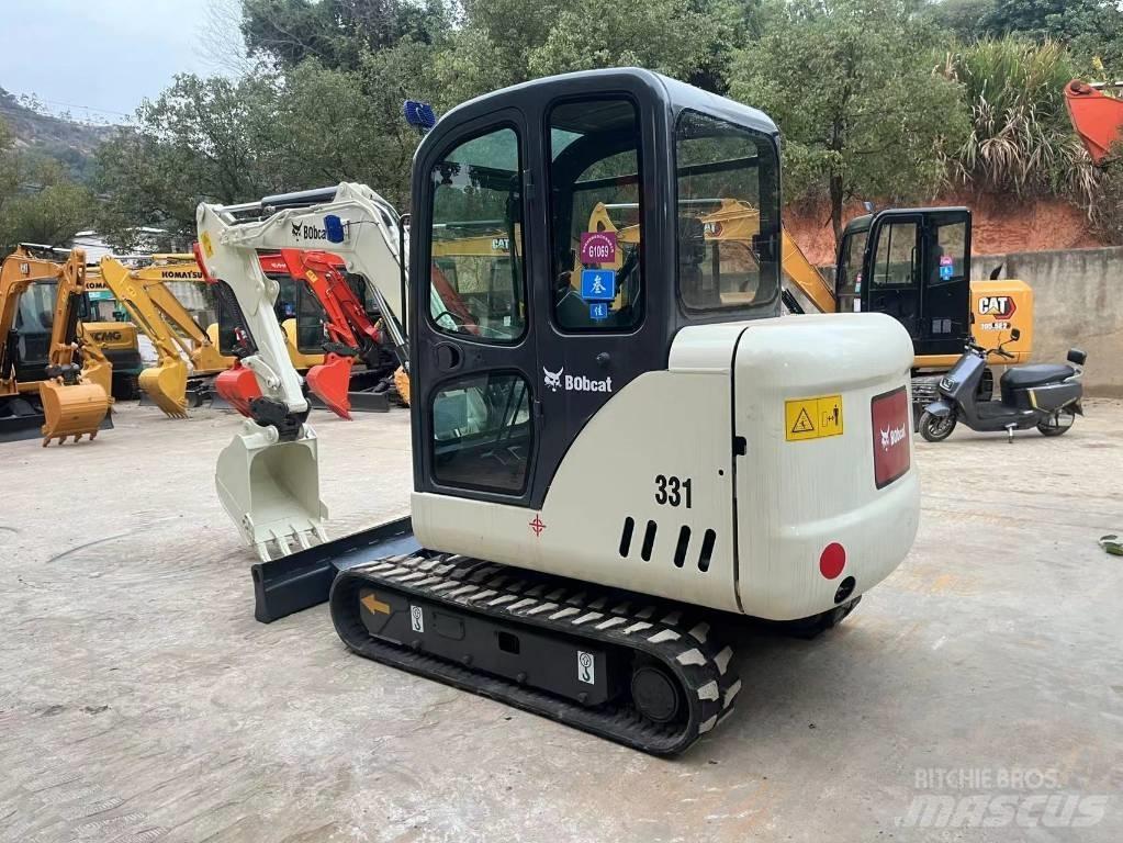 Bobcat 331 Miniescavadeiras