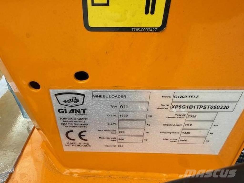 GiANT G1200 Tele Carregadeiras de rodas