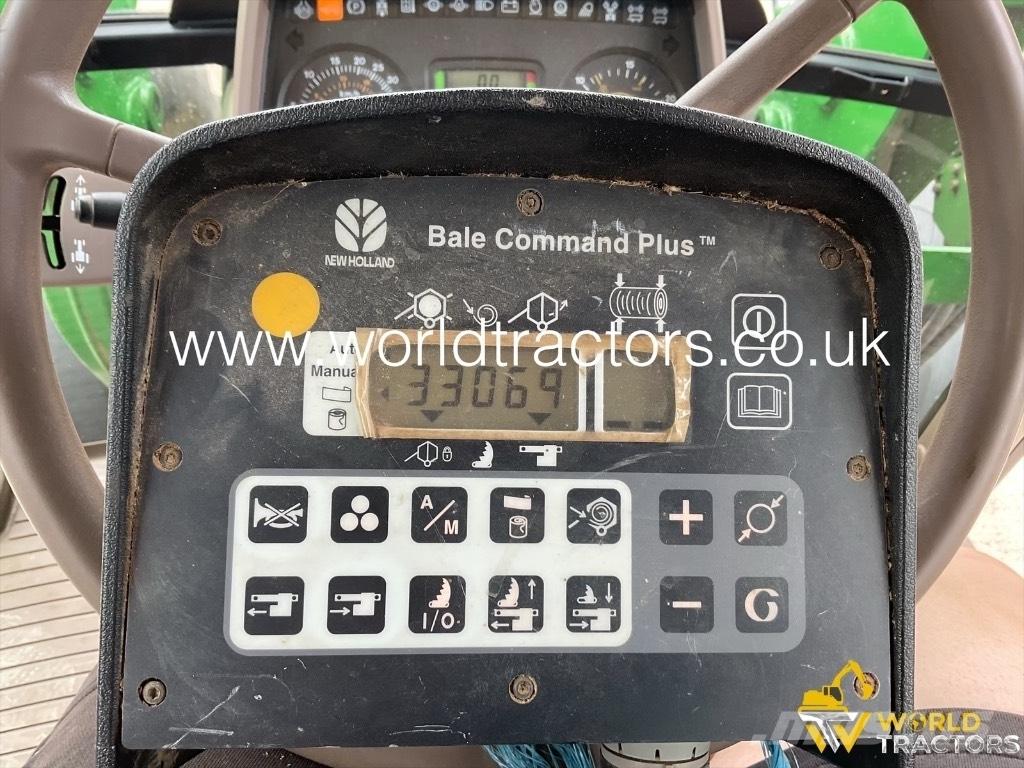 New Holland BR 6090 Enfardadeira de rolos