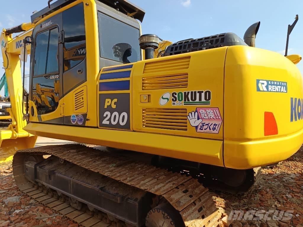 Komatsu PC 200 Escavadeiras de esteiras