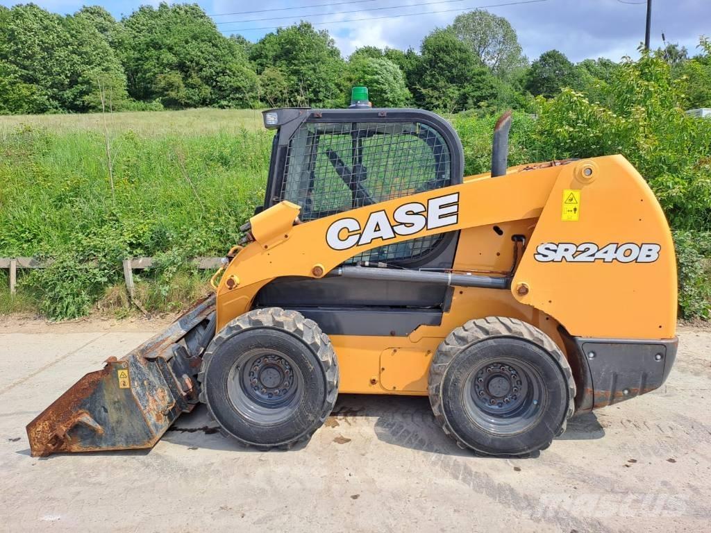 CASE SR 240 B Minicarregadeiras