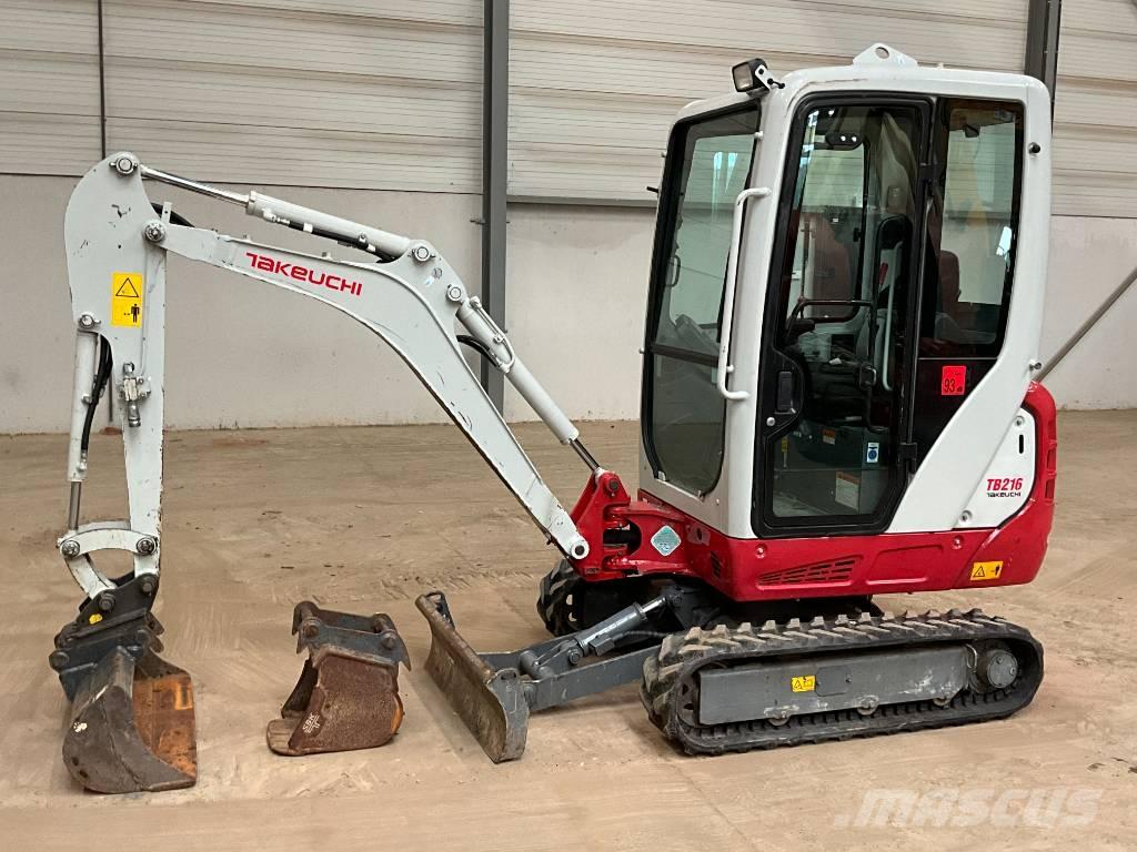 Takeuchi TB 216 Miniescavadeiras