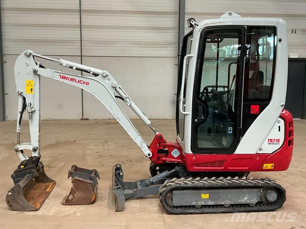 Takeuchi TB 216 Miniescavadeiras