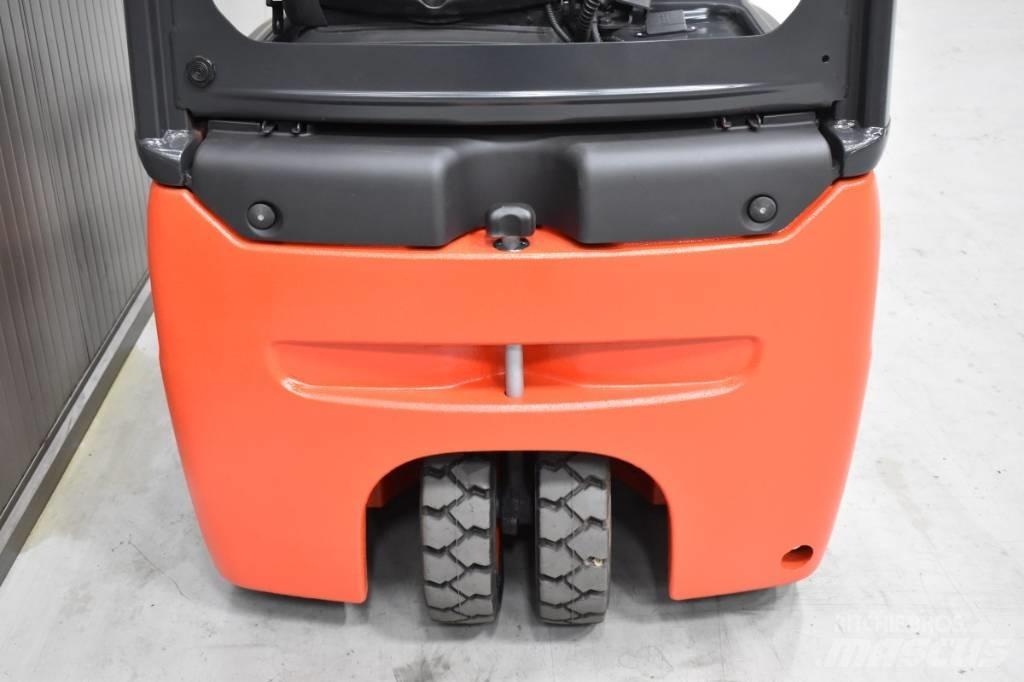 Linde E 14 - 02 Empilhadores eléctricos