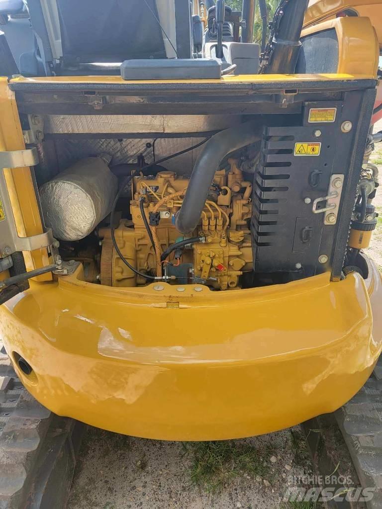 CAT 303 E CR Miniescavadeiras