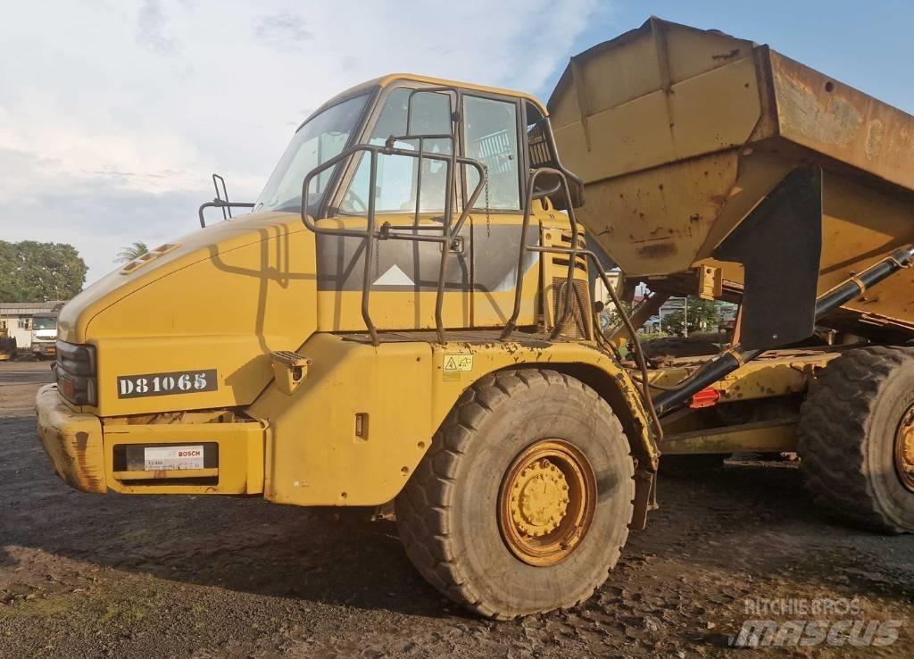 CAT 730 Caminhões articulados