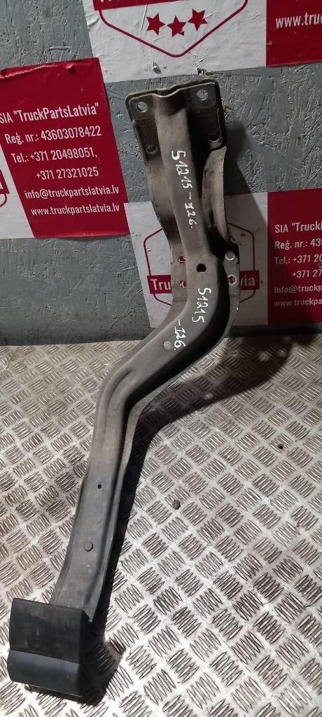 Scania R440  1866051 Chassis e suspensões