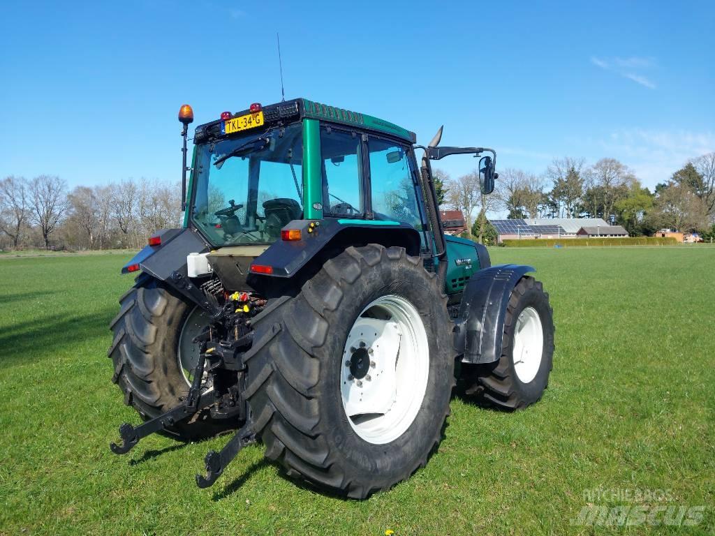 Valtra 6650 TwinTrac Tratores Agrícolas usados