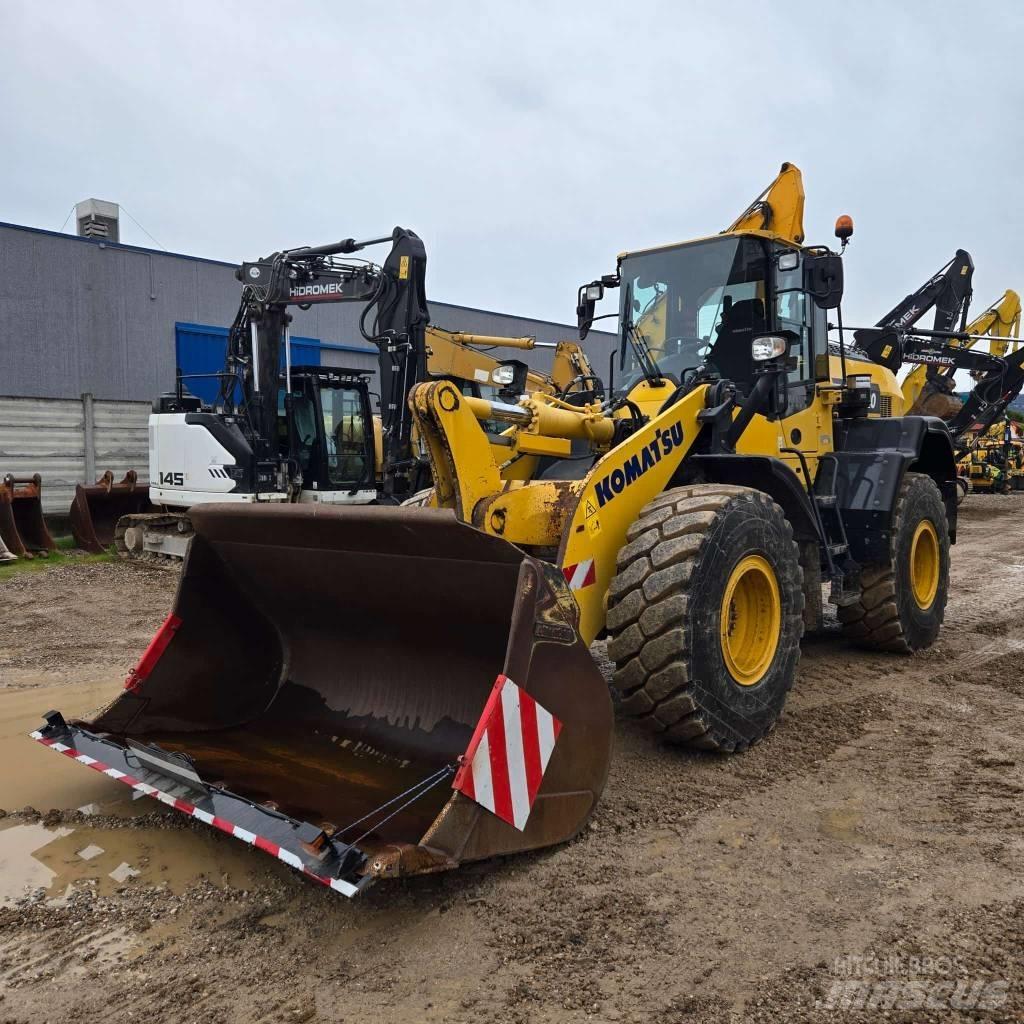 Komatsu WA320-8 Carregadeiras de rodas