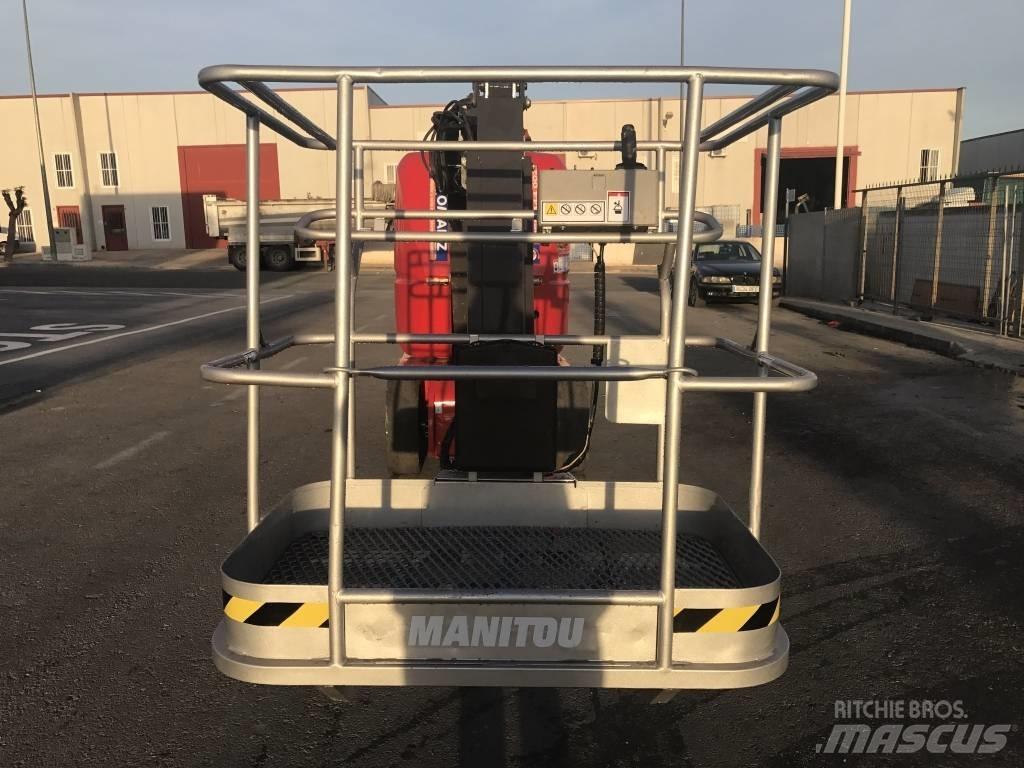 Manitou 120 AET J Elevadores braços articulados