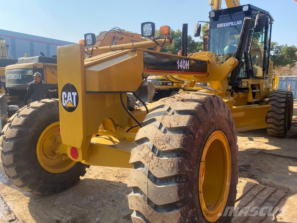 CAT 140 H Motoniveladoras