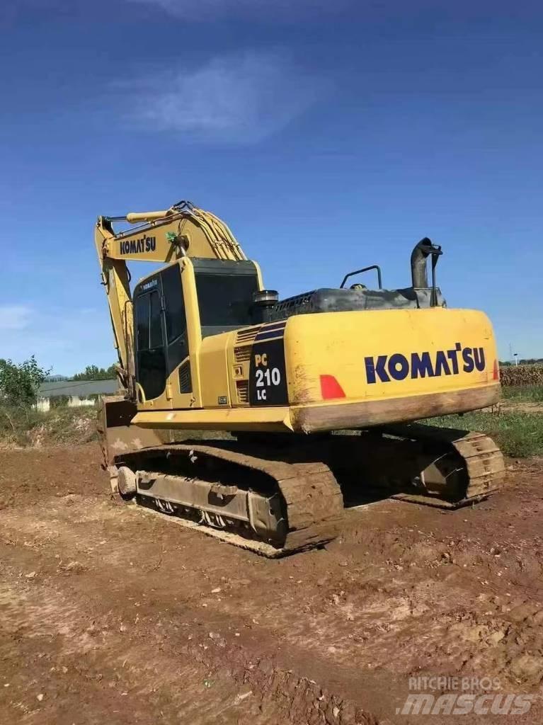 Komatsu PC 210 Escavadeiras de esteiras